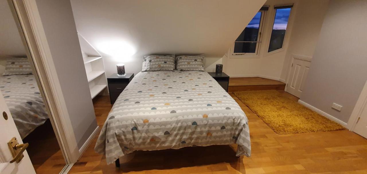 Spacious, Modern 3 Bedroom Luxury Flat In Centre Location Broughty Ferry Esterno foto
